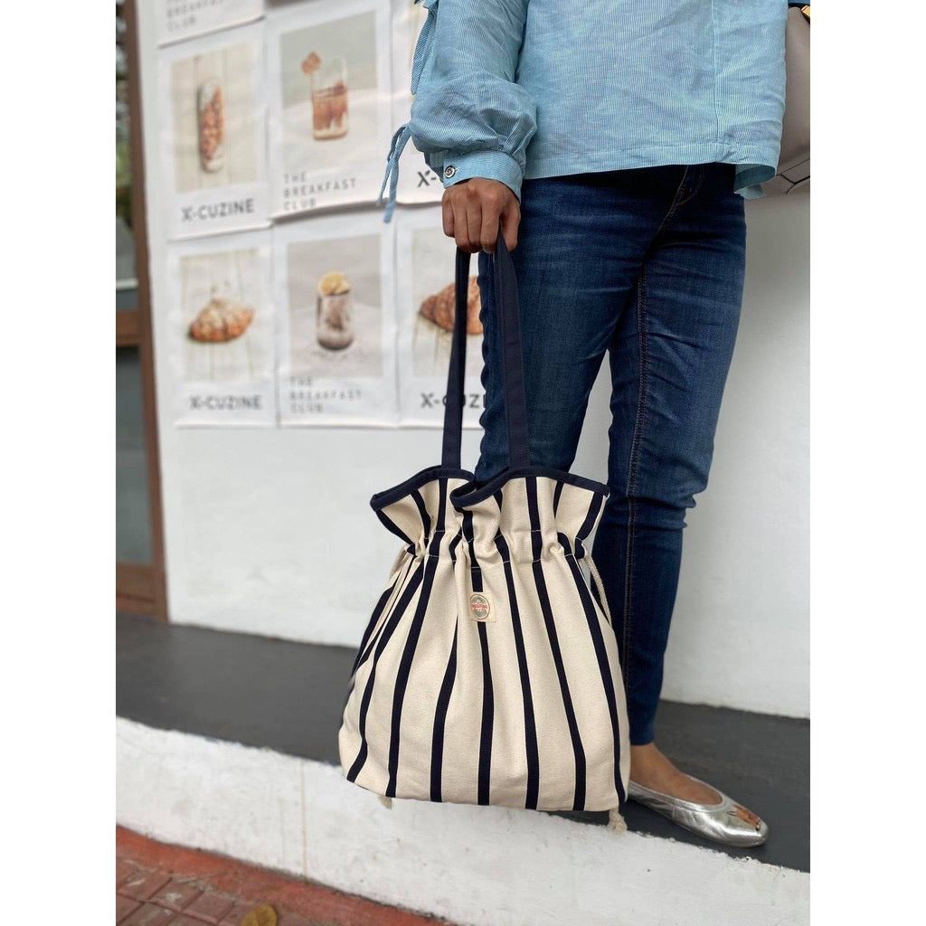 Stripe Navy Canvas Ruffle 托特包