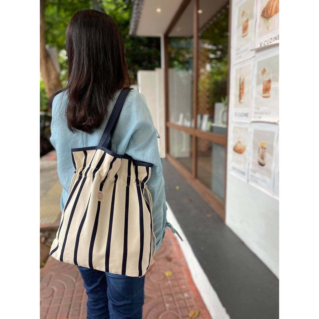 Stripe Navy Canvas Ruffle 托特包